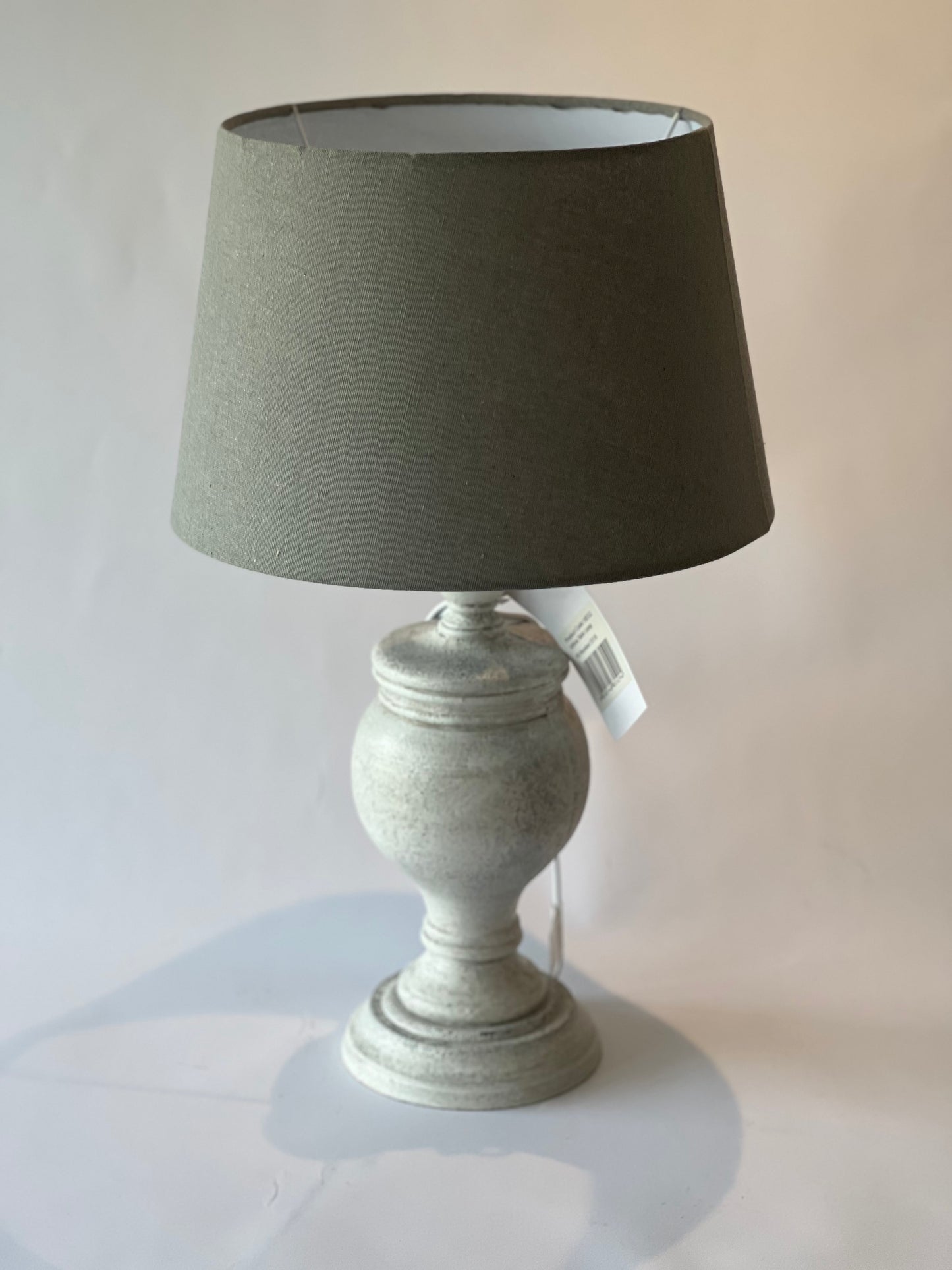Uthina Table Lamp – Classic Urn-Inspired Base