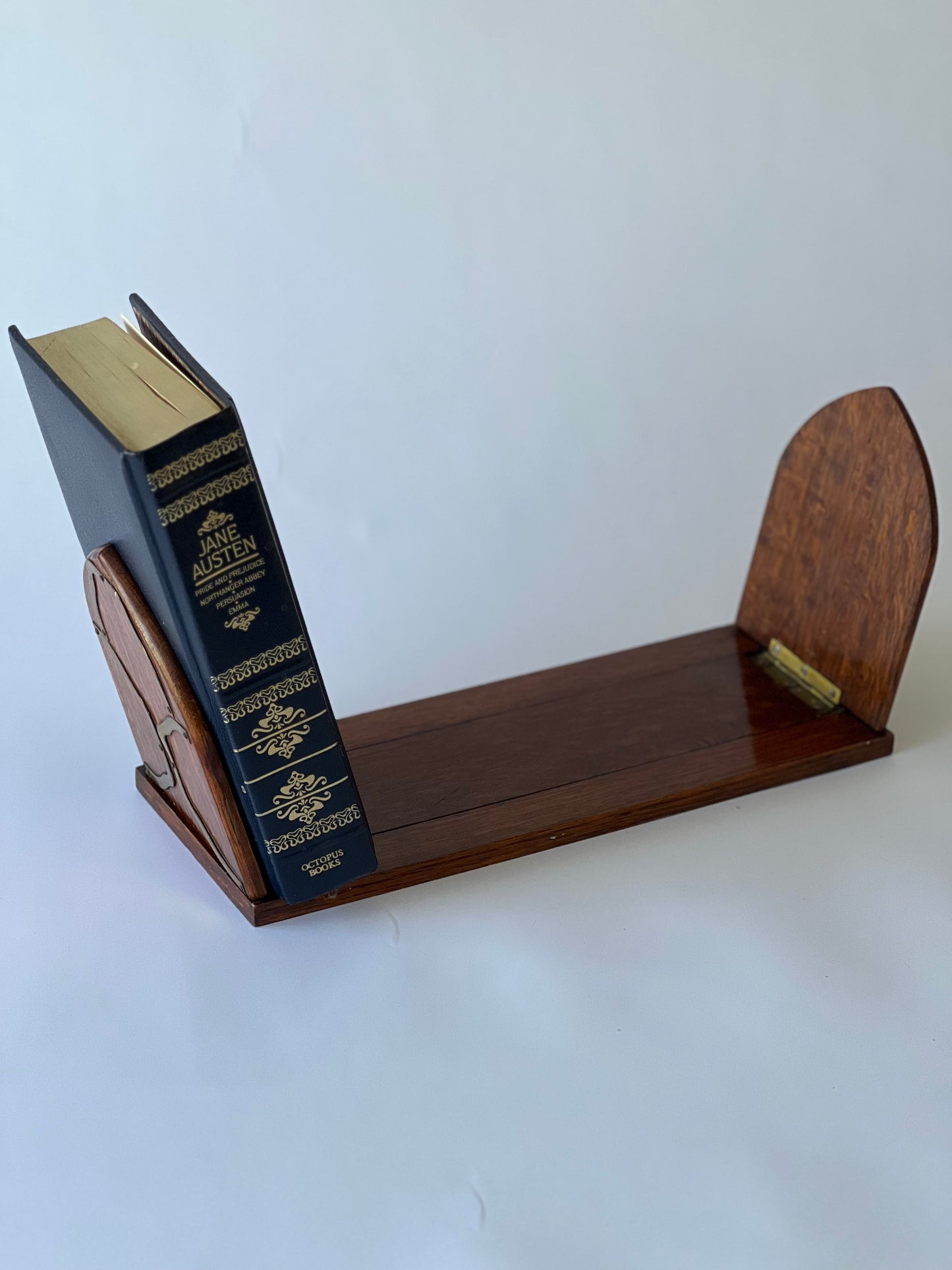 Victorian Extendable Mahogany Bookend
