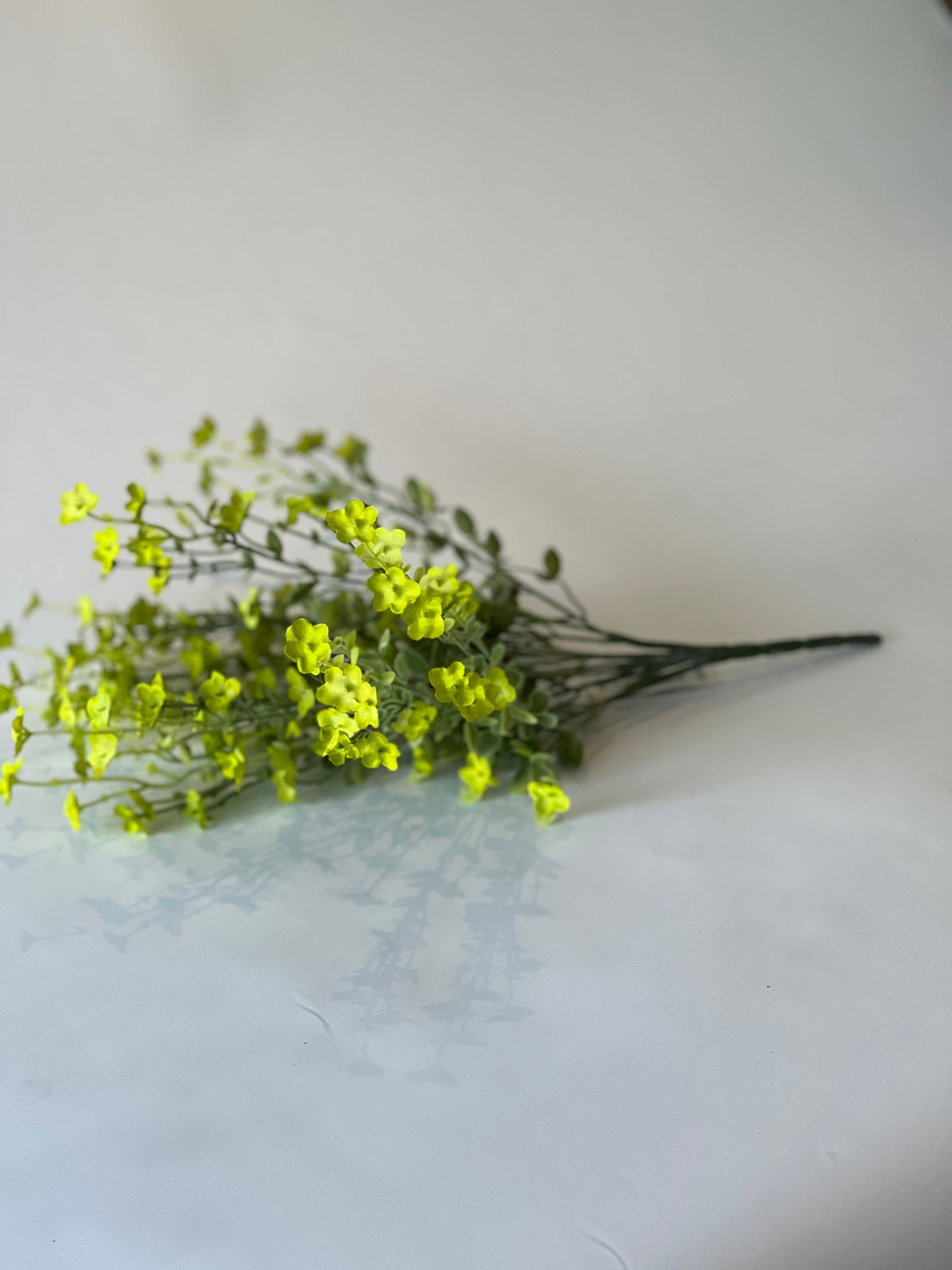 Green Blossom foliage 45cm