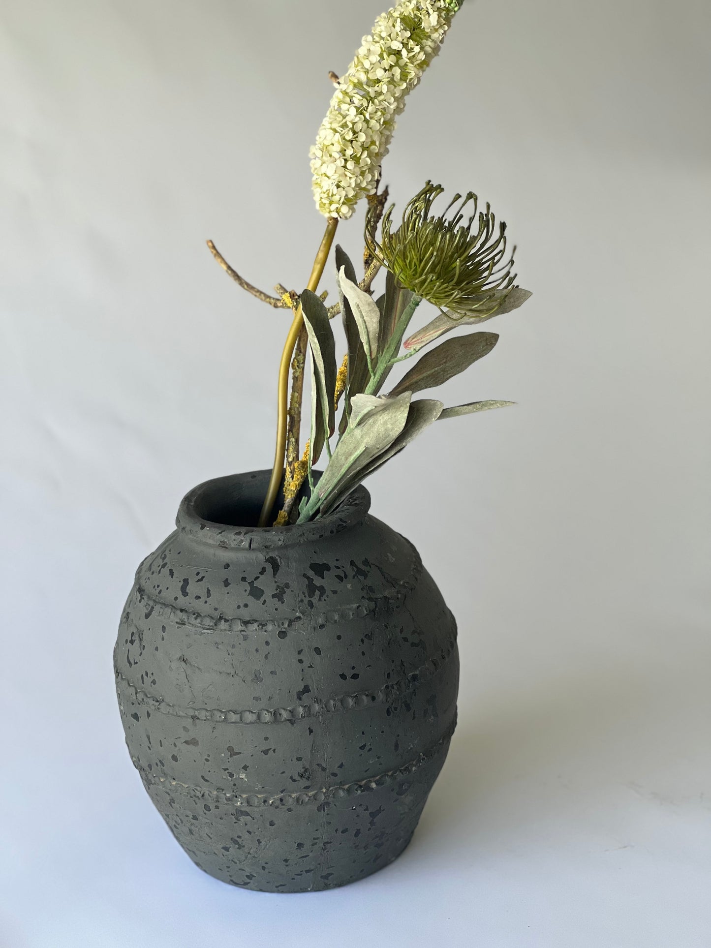 Dark Grey Textured Terracotta Vase – 25cm