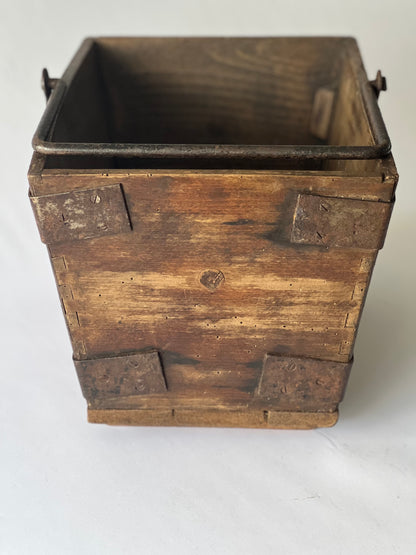 Edwardian Housemaid’s Box (L32 x H25 x W25cm)