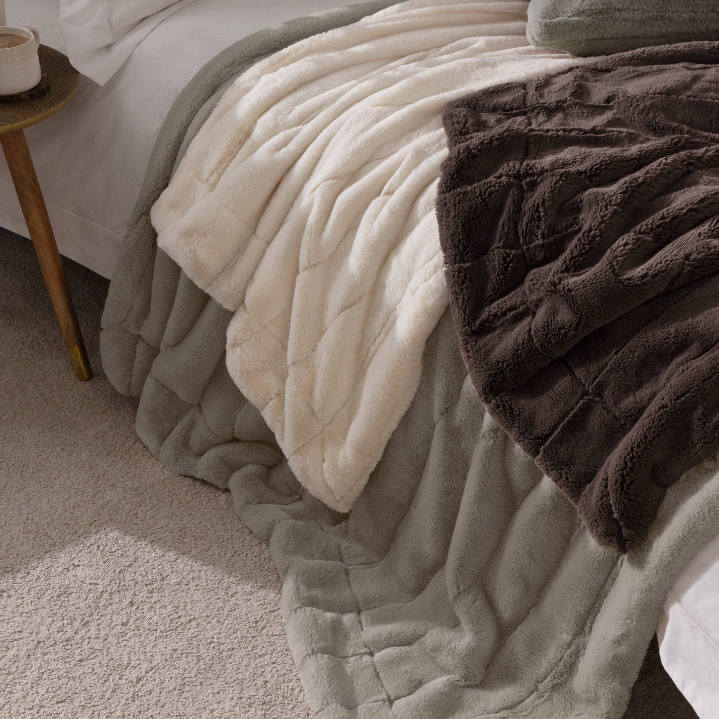 Empress Faux Fur Throw Cream