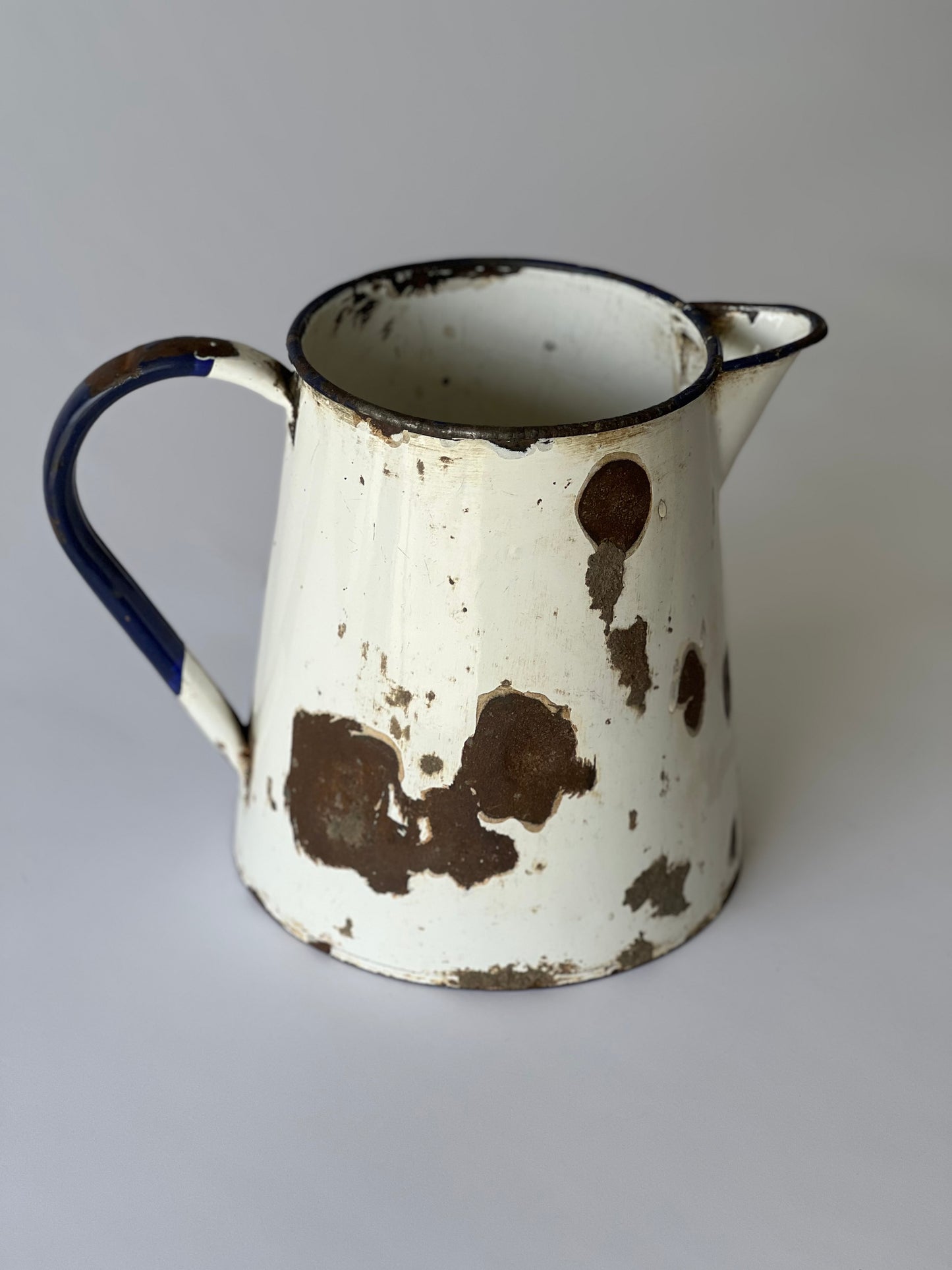 Old Enamel Rustic Jug – White with Navy Blue Handle and Rim