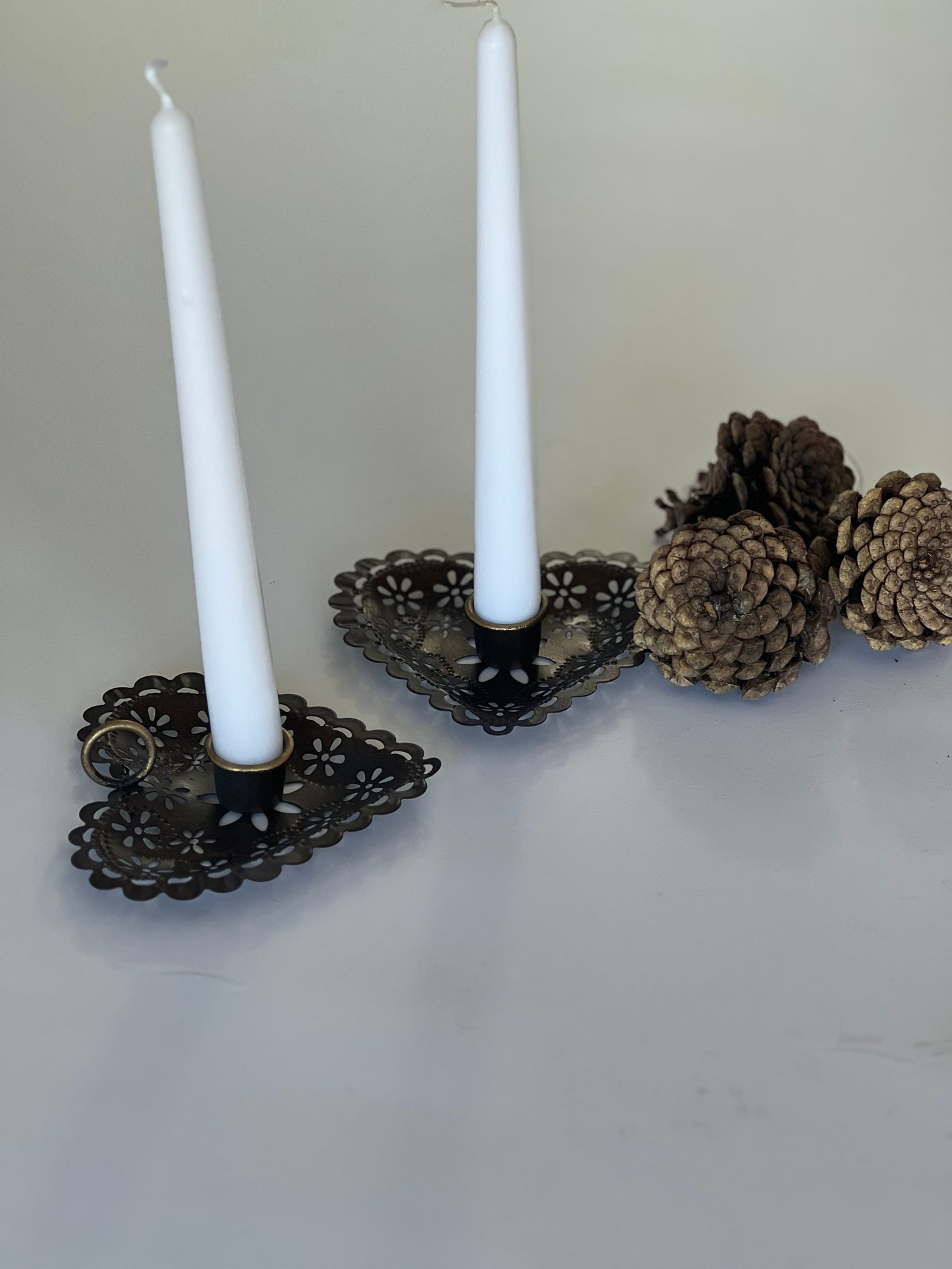 Heart-Shaped Metal Candle Holder – 9cm