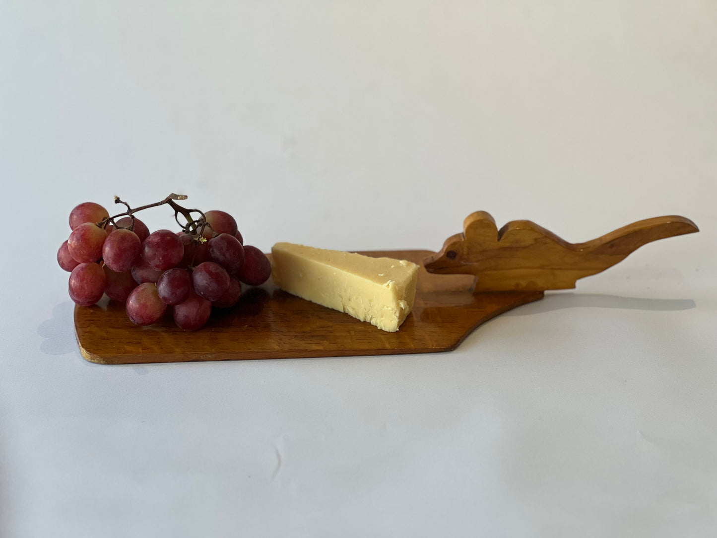 Vintage Wooden Cheese Board with Mouse Handle