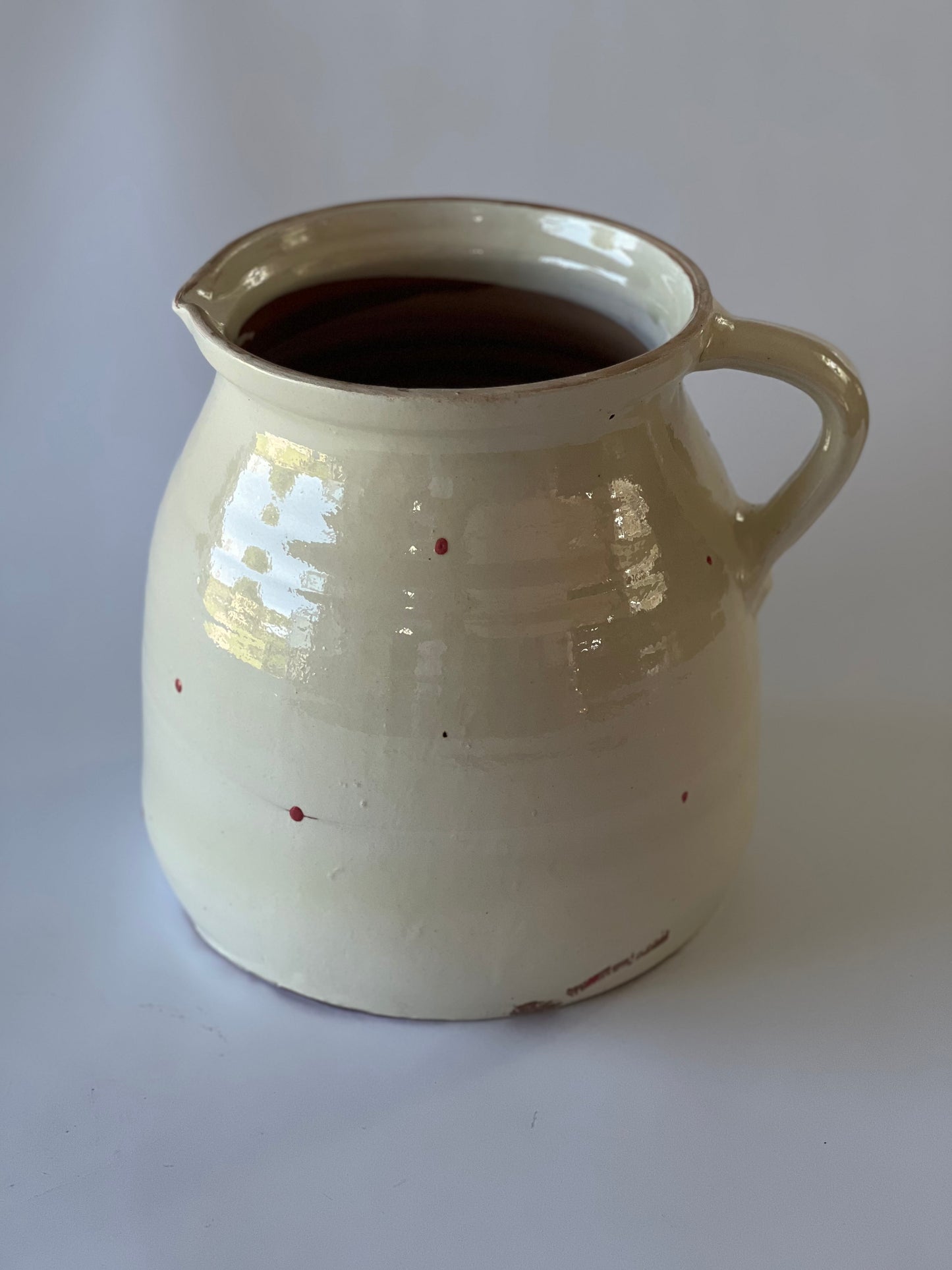 Handmade Hungarian Pottery Jug – Cream with Red Dots (23x22cm)