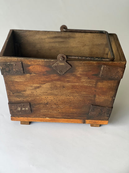 Edwardian Housemaid’s Box (L32 x H25 x W25cm)