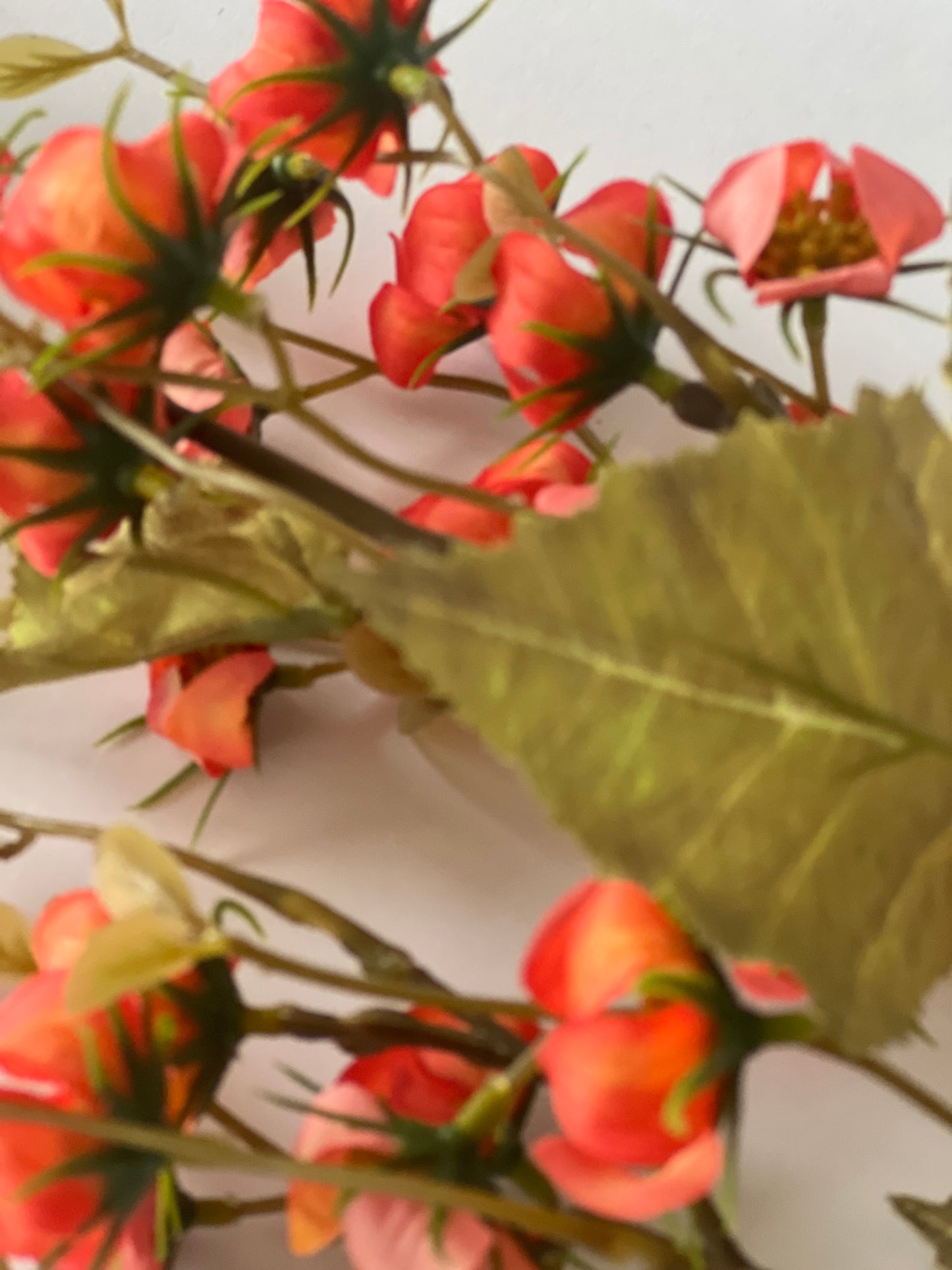 Autumn Geum faux spray coral 87cm