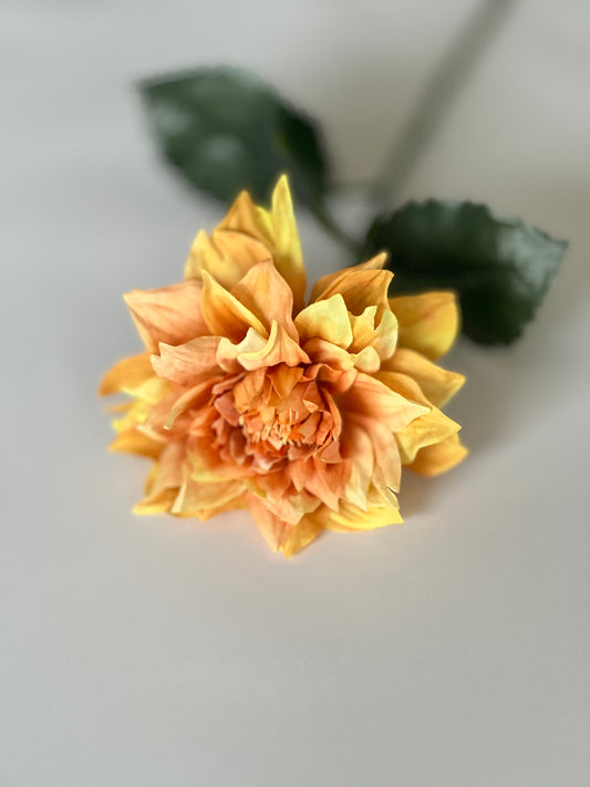 Juliet Dahlia faux stem 65cm